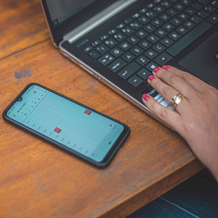 PALESTRA INFORMATICA: allenati ad utilizzare pc e smartphone