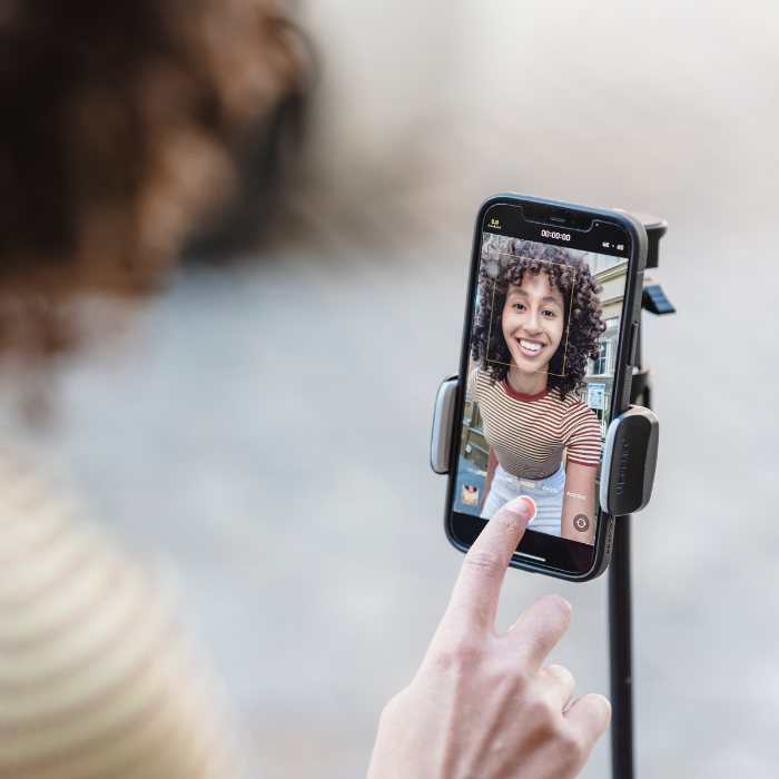 DAL CIAK AL CLICK: crea video con lo smartphone e CapCut per editarlo