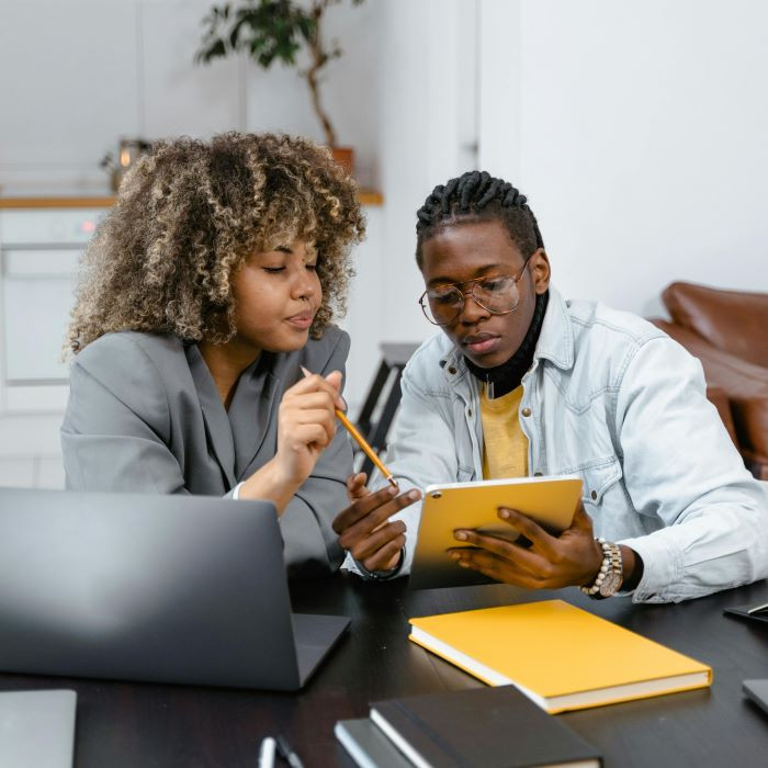 LINGUA E CULTURA CINESE PRE-INTERMEDIO