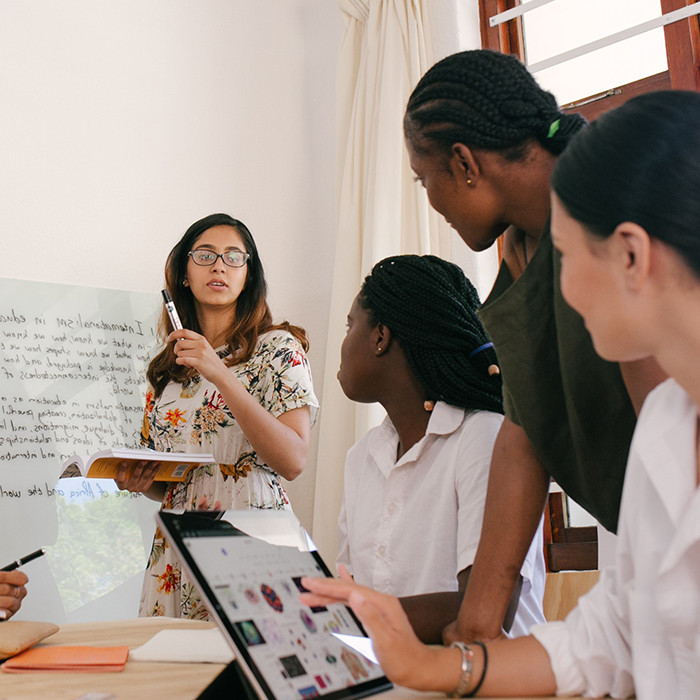 INGLESE UPPER INTERMEDIATE CONVERSAZIONE CON MADRELINGUA