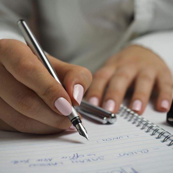 GRAFOLOGIA: conoscersi attraverso la scrittura