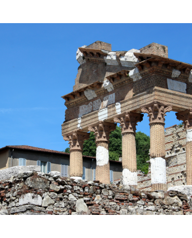 STORIA DELLA CITTÀ: dal villaggio neolitico alle odierne metropoli