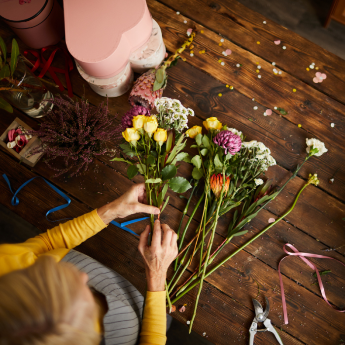 COMPOSIZIONE PRIMAVERILE IN VASO