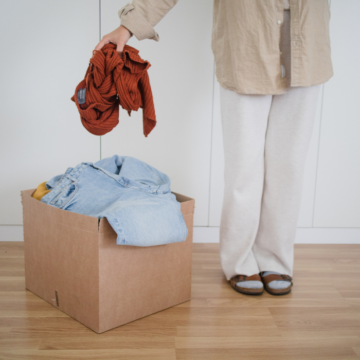 DECLUTTERING: riordina e organizza il tuo guardaroba