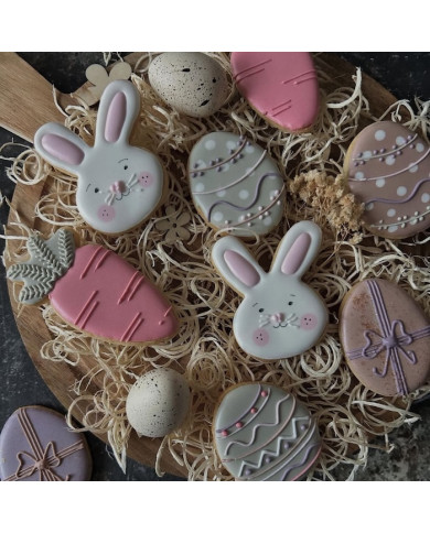 L’ARTE DELLA GHIACCIA REALE: biscotti decorati per primavera e Pasqua